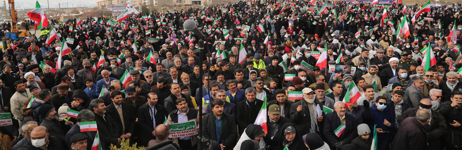 راهپیمایی باشکوه 22 بهمن 1401 در شهر بومهن برگزار شد